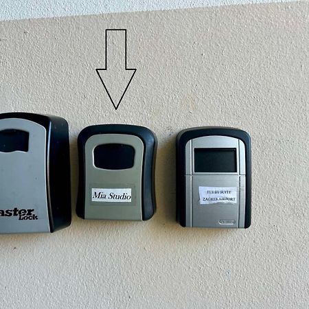 ווליקה גוריצה Mia Airport Studio Apartment - 0-24H Self Check In&Out - Parking On Site מראה חיצוני תמונה
