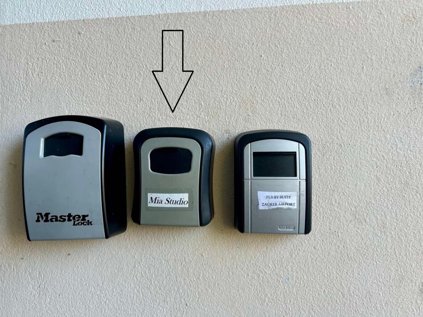 ווליקה גוריצה Mia Airport Studio Apartment - 0-24H Self Check In&Out - Parking On Site מראה חיצוני תמונה
